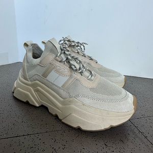 H&M sneakers Womens size 6 - brand new!